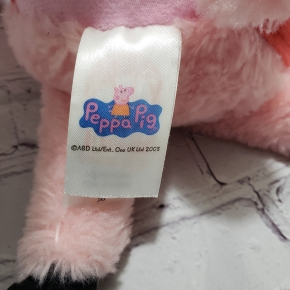 Fiesta Peppa Pig Plush 13.5-inch Stuffed Animal Scruffy In Red Dress C19393 Pink - Picture 6 of 10